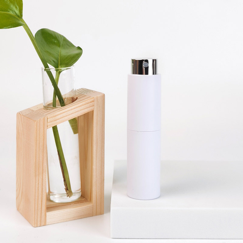 ขวดสเปรย์น้ำหอมแบบพกพาขนาด 10  - Misting Bottle Fine บทวิจารณ์และราคา
